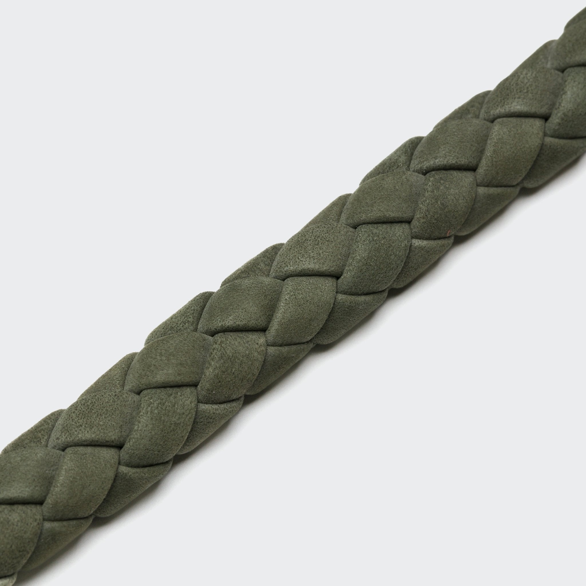 Hundehalsband Nubukleder Olivgrün – Hundehalsband – MVM